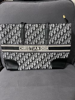 Purse $100