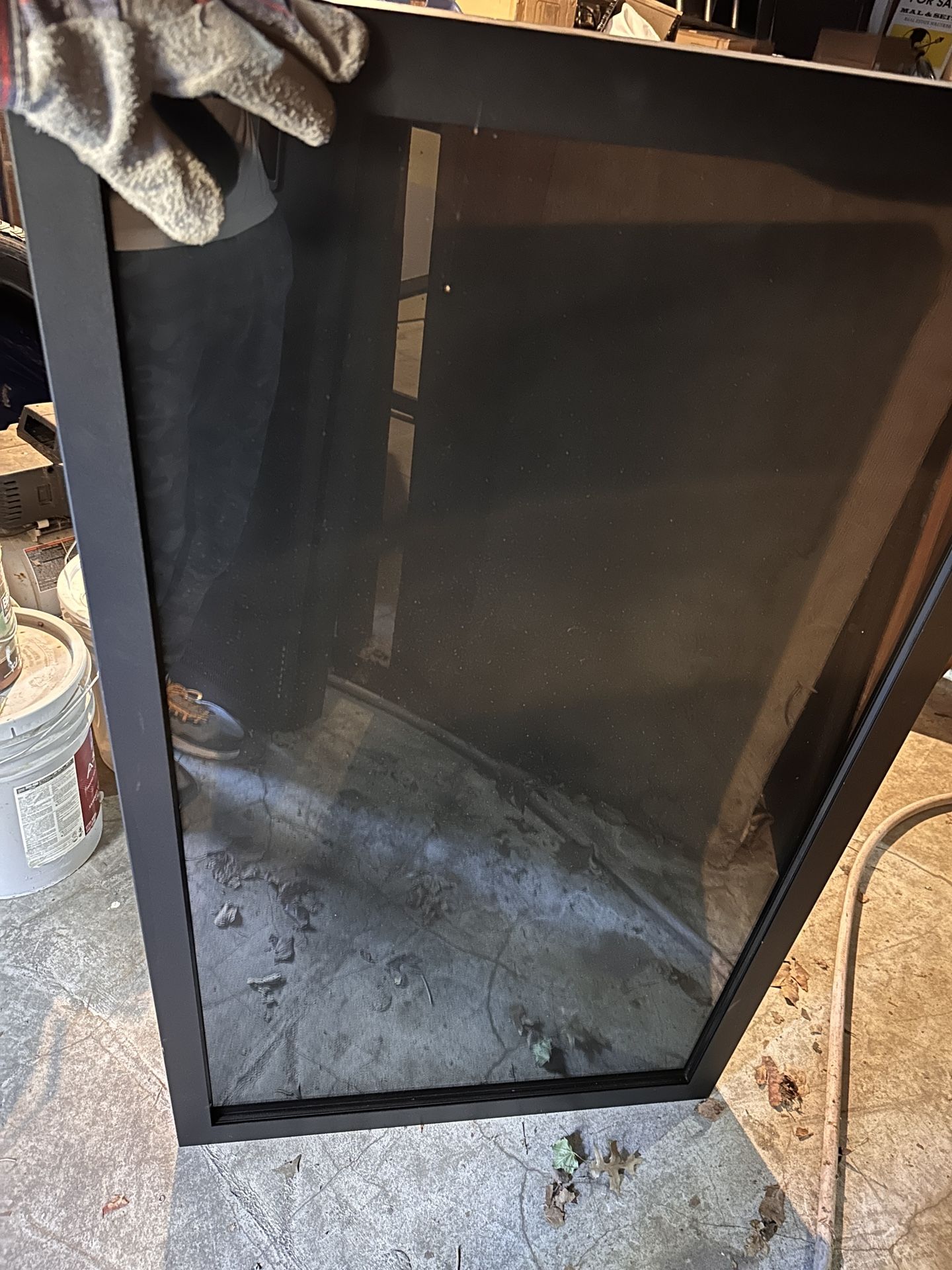 Hyundai 52" HDTV LCD 1920x1080 D525MLI Public Display Bombproof!