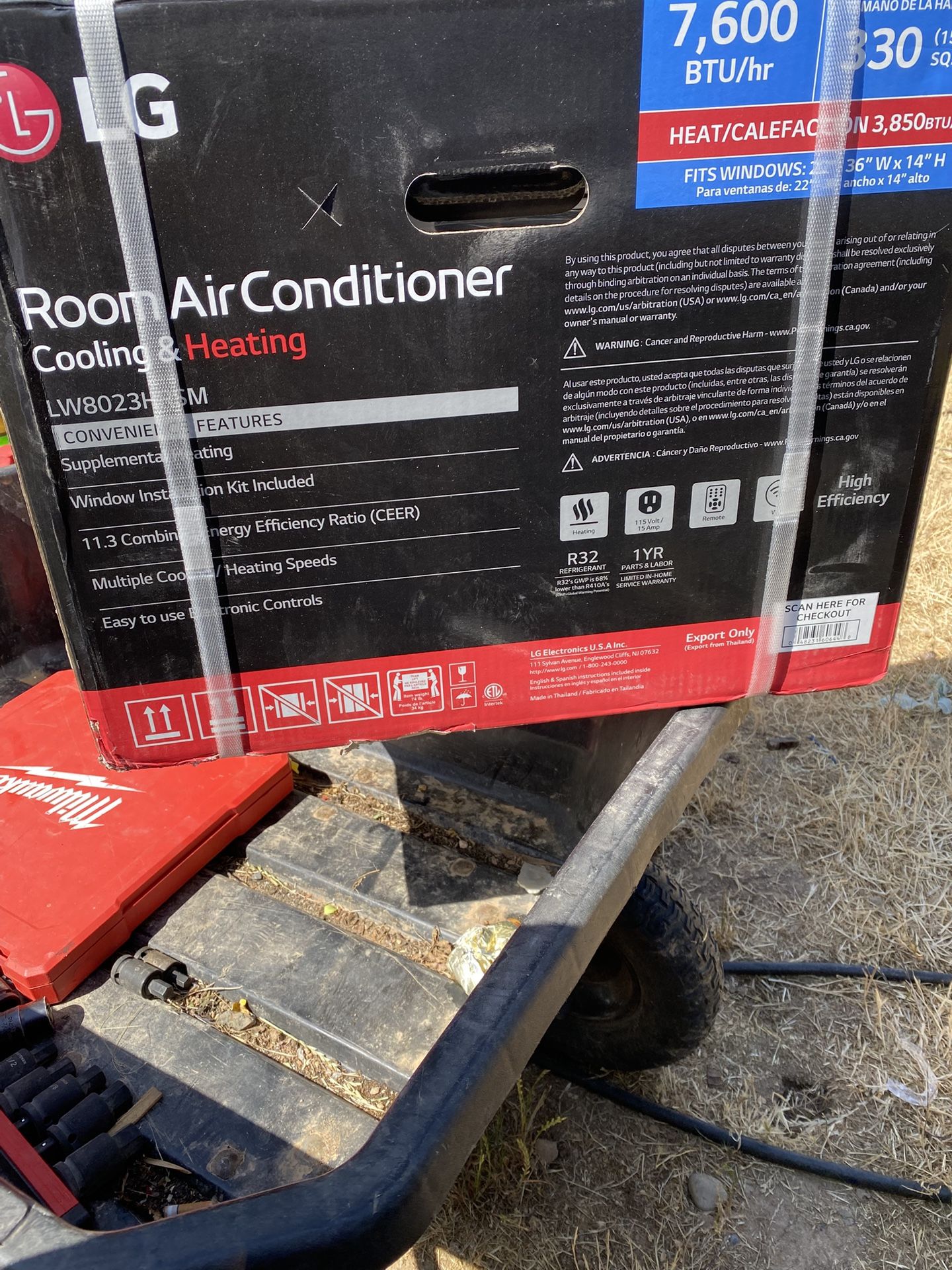 LG Room Air Conditioner/heater 7600Btu