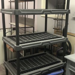 Very Large 5 Tier Plastic Shelving Unit 