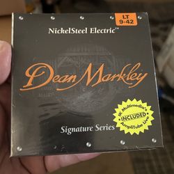 DEAN MARKLEY GUITAR STRINGS 