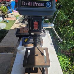 Central Machinery Drill Press 5 Speed 1/2" Chuck 