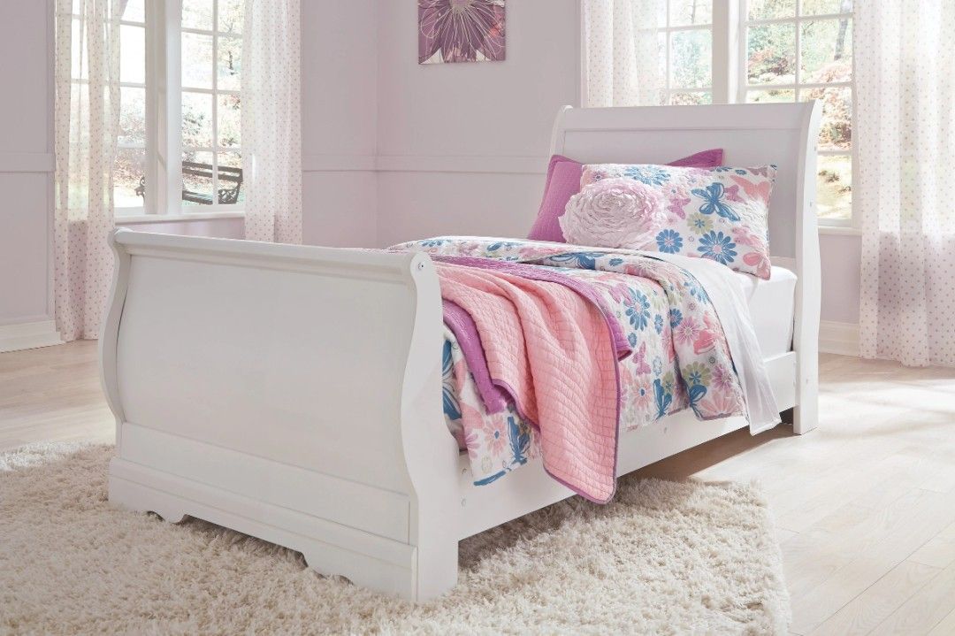 Twin measure Bed