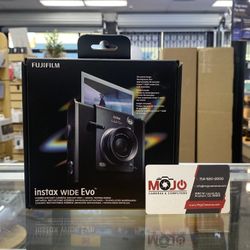 FujiFilm Instax Wide EVO