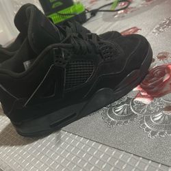 JORDAN 4 BLACK CATS 