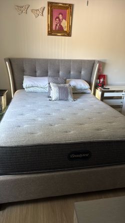 Queen Bedroom Set w/Dresser