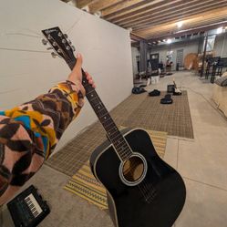 Acoustic/Electric Guitar