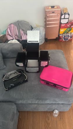 Black Makeup Organizer Case with Mirror bundle