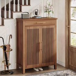 New Assembled Shoe Cabinet, 5-Tier Shoe Storage Cabinet with Louvered Doors and Drawer, Freestanding Wooden Shoe Rack Organizer with Adjustable Shelve