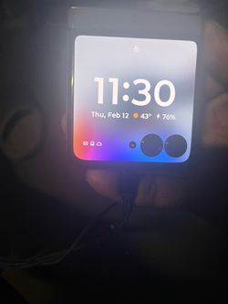 Samsung Galaxy Z Flip Foldable Smartphone
