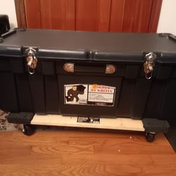 Gorilla On Wheels ( Tough Box)