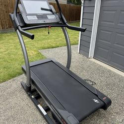 NordicTrack Commercial X22i Incline Trainer