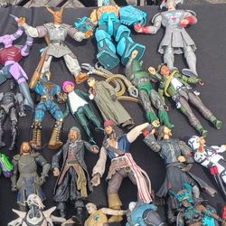 22 Action comic movie figures  4"5"6" size $5 each
