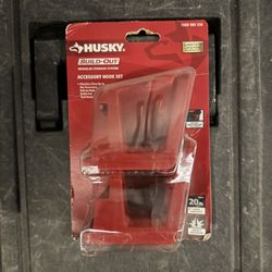 Husky Build-Out Accessory Hook Set