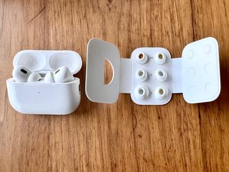 Apple AirPods Pro (2nd Generation)