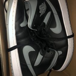 Women’s Jordan 1 Mid 
