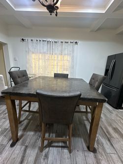 Free Square quartz Dinning set