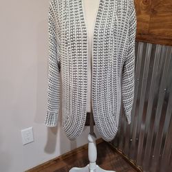 Misses/ Women's Sweater Cardigan 