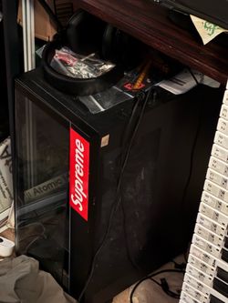PC and 2 Monitors