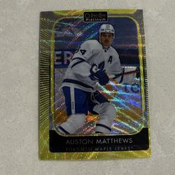 Auston Matthews 2021-2022 O-Pee-Chee Platinum Neon Yellow Surge 7
