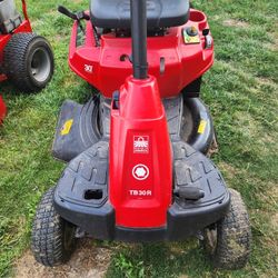 Troy Bilt TB30R Riding Mower 