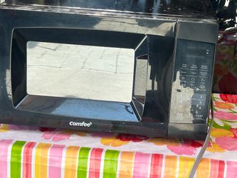 Small microwave