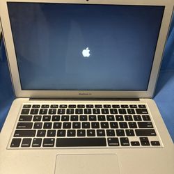 Apple MacBook Air – Great Condition!