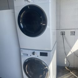 Kenmore Washer And Dryer Sett 