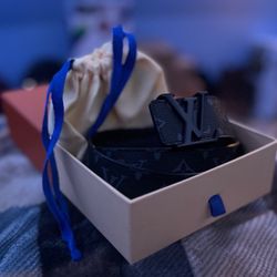 Louis Vuitton BUNDLED