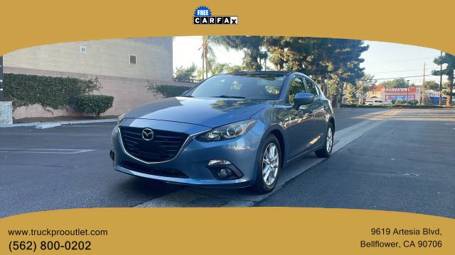 2015 MAZDA MAZDA3