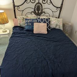 Queen Bed
