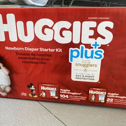 Huggies Newborn Diaper 104 Count