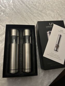 Salt And Pepper Electric Grinder New Open Box