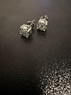 Heart Cluster stud moissanite mens 925silver earrings