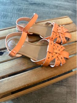 Girls sandals