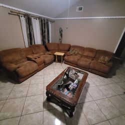Sectional Recliner Couch With Coffee Table 