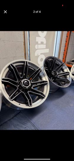 Gloss Black Brushed Dark Tint Fuel Offroad Wheels 22x12 ( 8x170 )