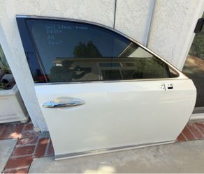 2012 Lexus ES350 RH Passenger Side Front Door White 077 - US Auto
