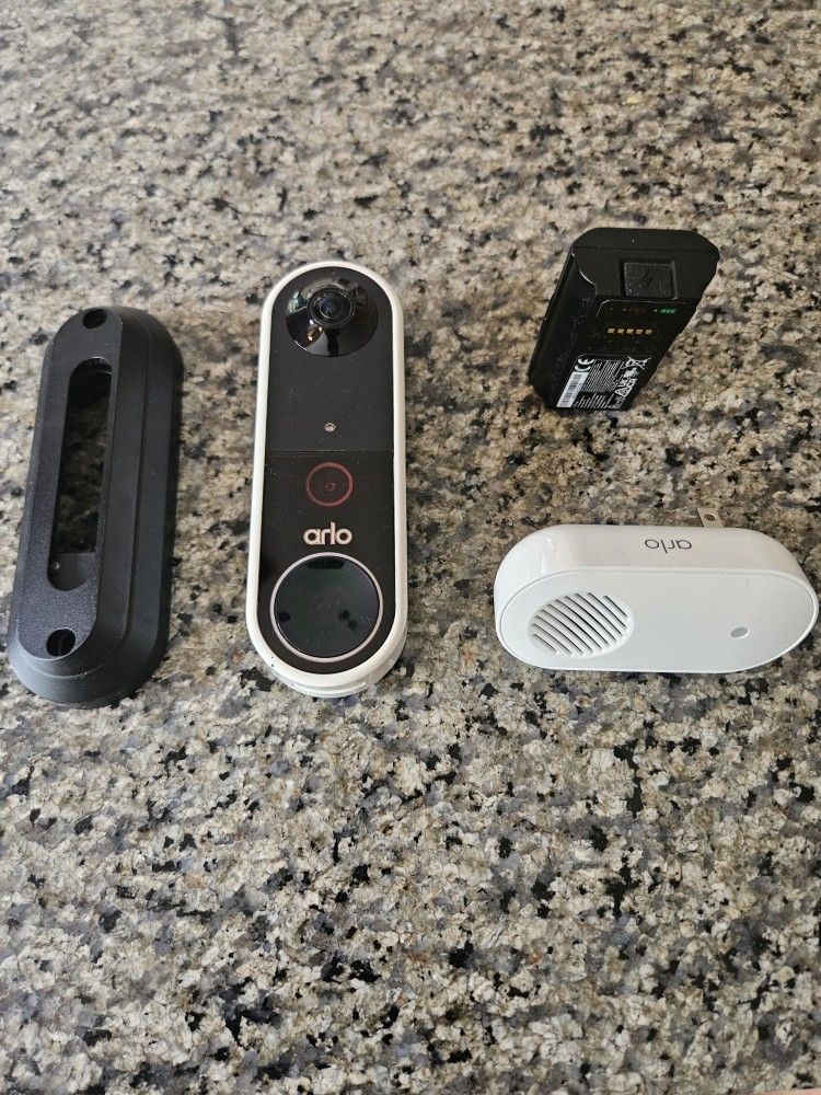 Arlo Doorbell Camera + Chime