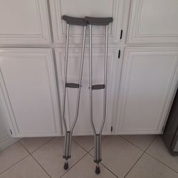 Crutches, Adult, Tall, 5'10"-6'6" Height