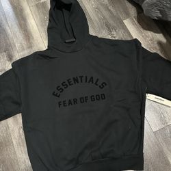 ESSENTIALS HOODIE