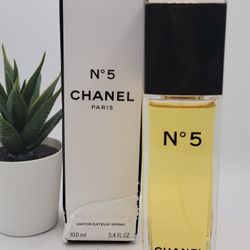 CHANEL
 
N°5 Eau de Toilette

3.4 fl 
