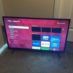 32 in TLC Roku TV