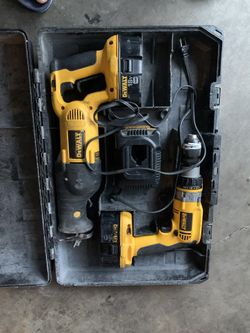 20 Hammer drill and saw