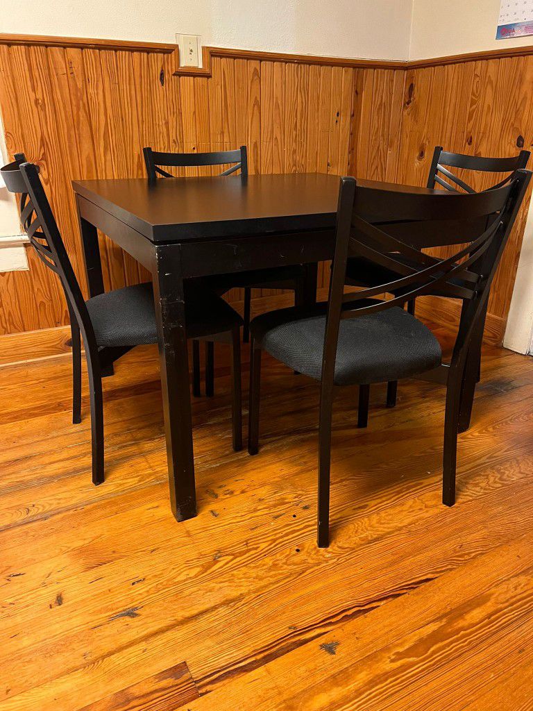 Table And 4 Chairs Set With Minor Scratches 