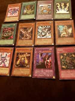 Yu-gi-oh Super rare card lot, Dark flare knight, King dragun, lightning vortex,toon world, horus, mobius