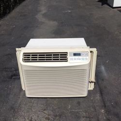 Very Good Condition Sharp Air Conditioner 
