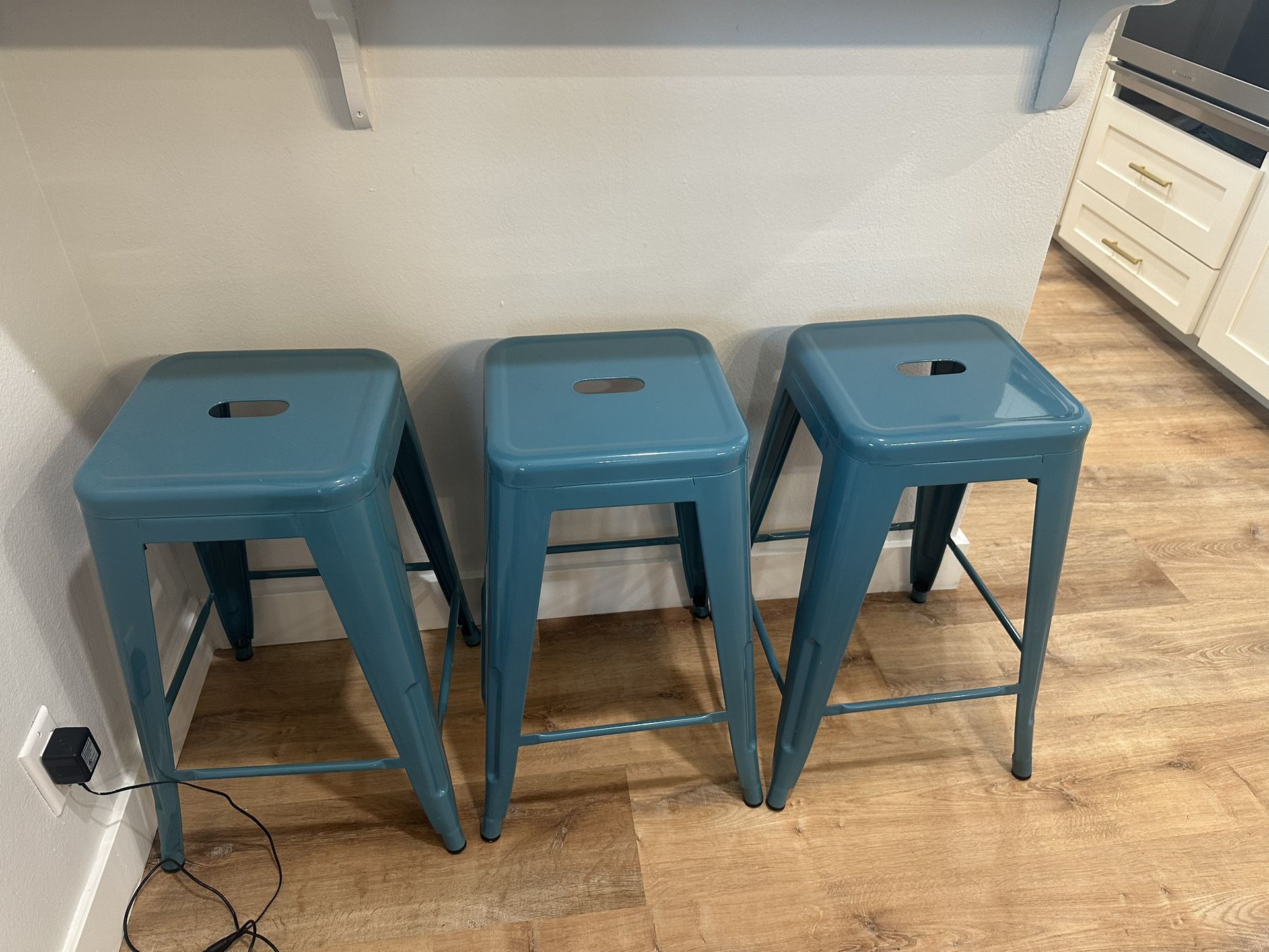 Set Of 4 Metal Stools Teal