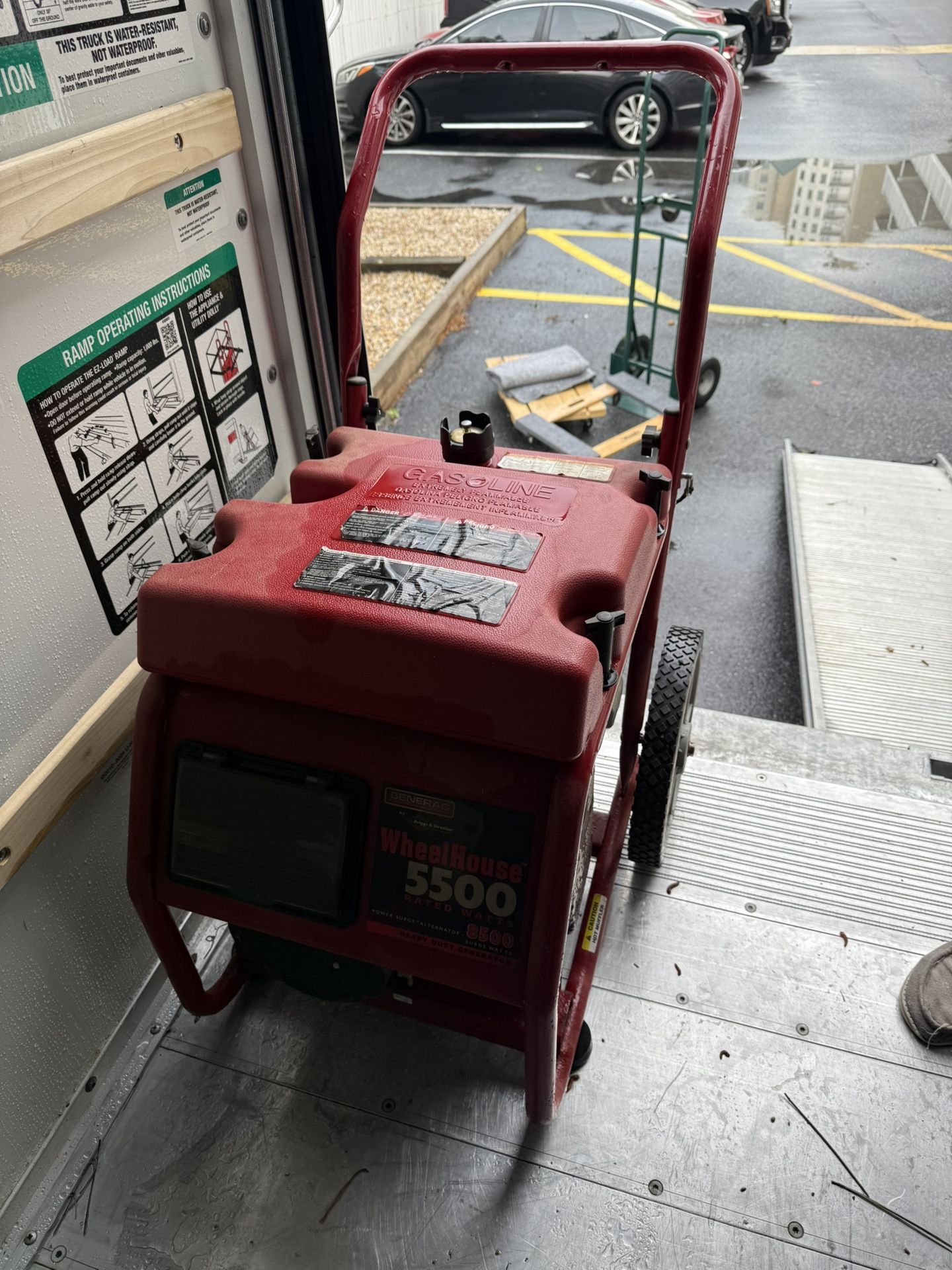 Generac Wheelhouse 5500 Generator