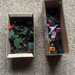 Toy Plastic Cars And Army Figures 